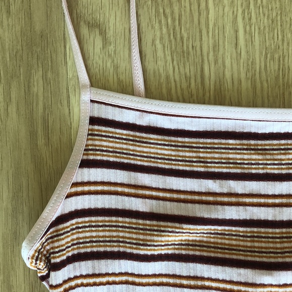 Aritzia Wilfred Laciann Tank - Picture 3 of 11